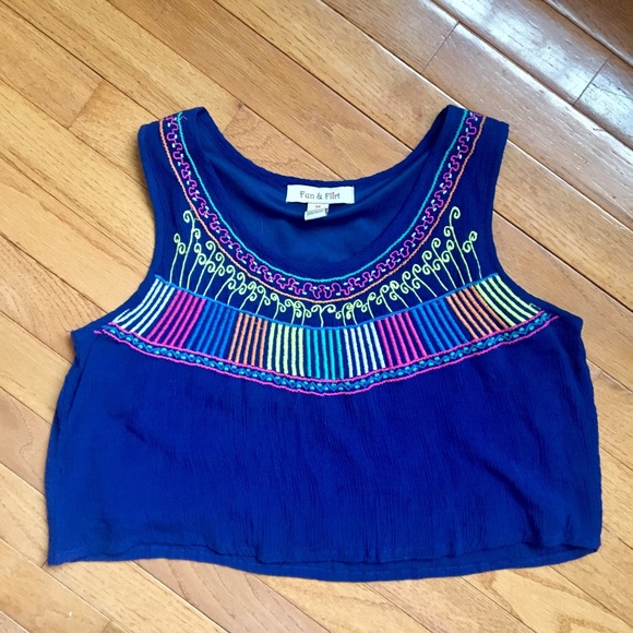 NWOT Blue Colorfully Embroidered Crop Never Worn!! - Picture 2 of 6